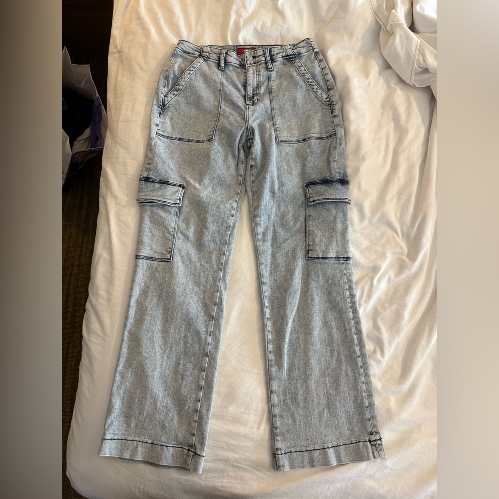 Guess Cargo Jeans